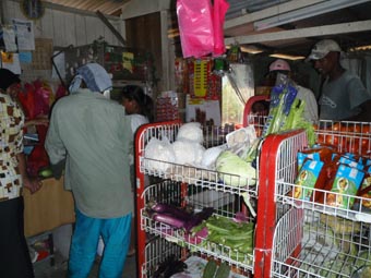Shopping in Tioman